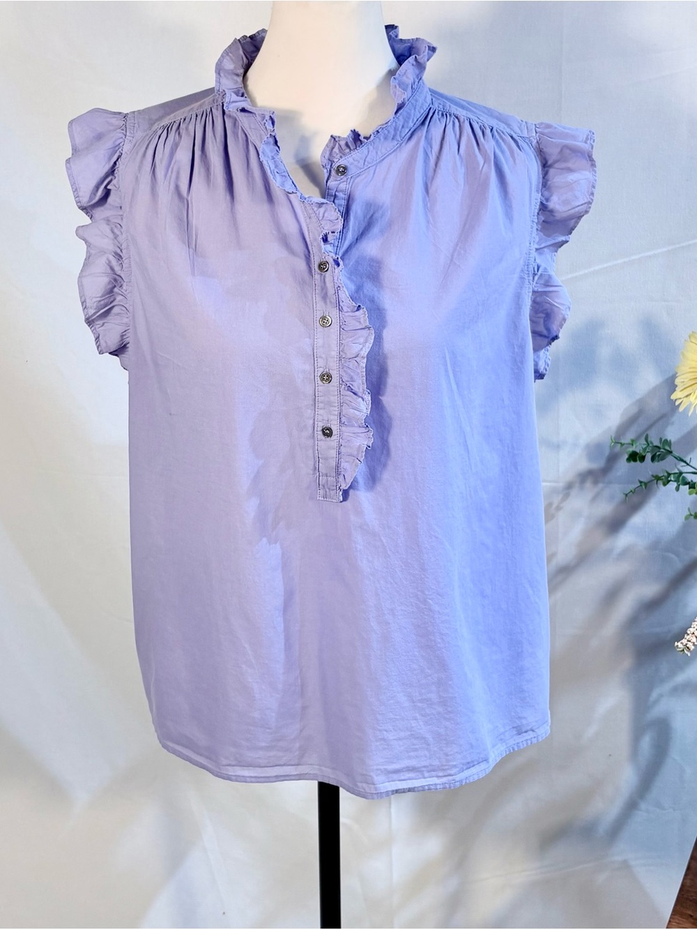 💥Xirena Bexie Top Lilac Petal Cotton Ruffle Sleeveless Blouse Sz L 🧡